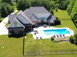 10175 Cumberland Rd, Fishers, IN 46037