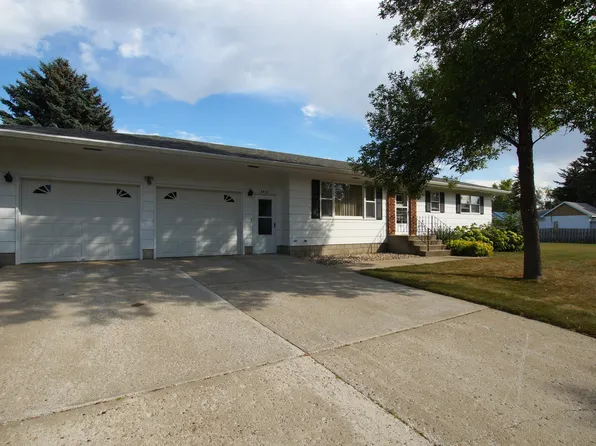 3013 S 5th Ave, Bowdle, SD 57428