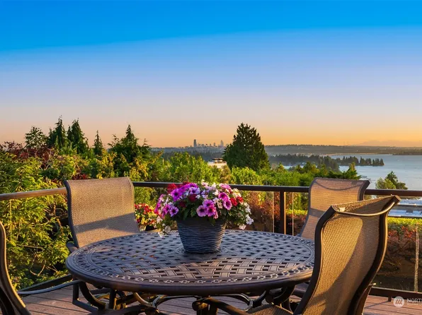 10503 NE 53rd Street, Kirkland, WA 98033