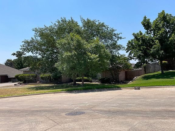 2nd image of 1256 Leanne Ct