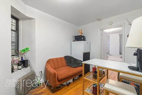 430 E 9th St #BASEMENT Photo 1 430 E 9th St #BASEMENT Photo 1
