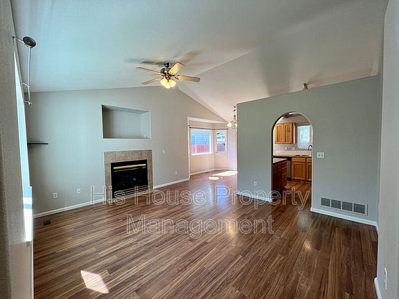 5th image of 367 50th Avenue Pl