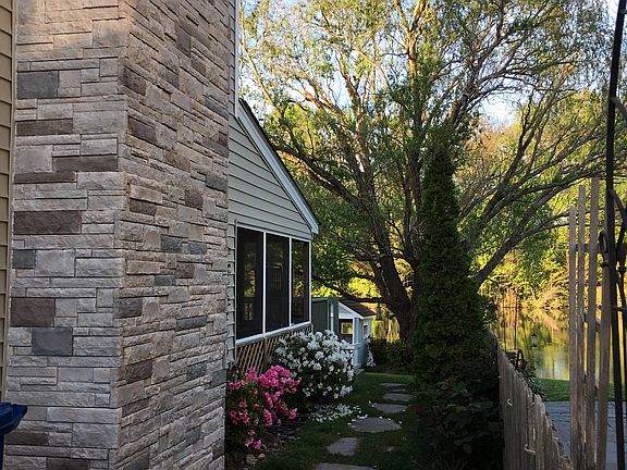 2nd image of 552 Summer Lake Ln