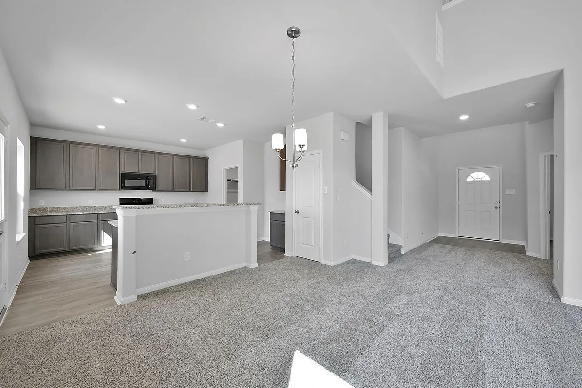Building Photo - 2140 Cedar Bend Dr