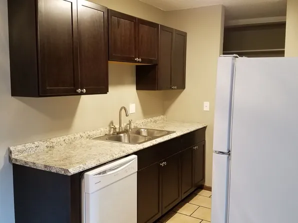 Briar Oaks Apartments, 7405 123rd St W APT 108, Apple Valley, MN 55124