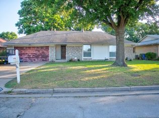 12217 E 39th St S, Tulsa, OK 74146