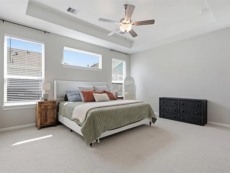 2419 Driftwood Trl — Photo 18