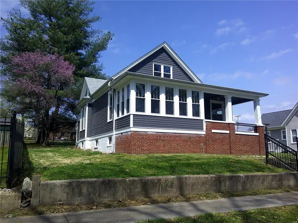 315 W Main St, Lebanon, IL 62254