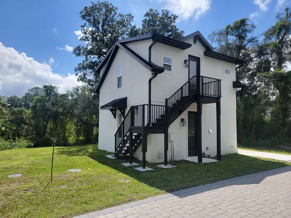 375 N Lake Jessup Ave #B, Oviedo, FL 32765