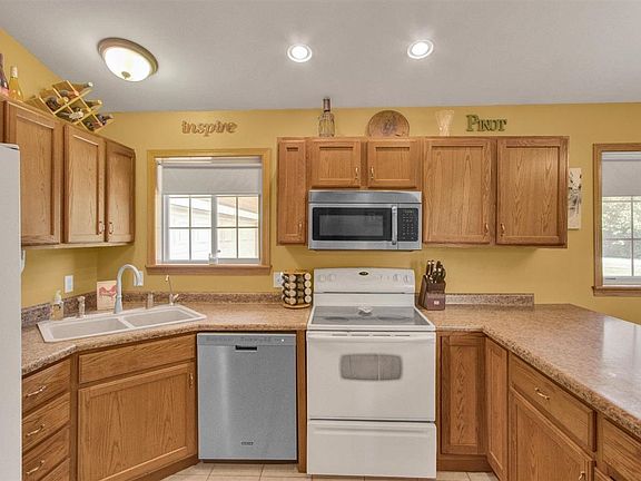 Bright and Airy Kitchen