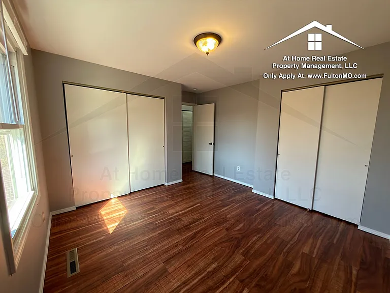 1904 Springdale Ct — Photo 17