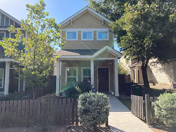 3rd image of 5108 Caswell Ave