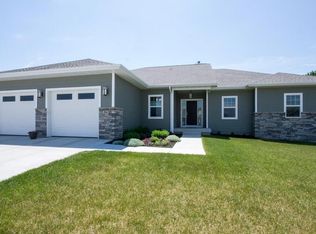 314 Centennial Dr, Huxley, IA 50124