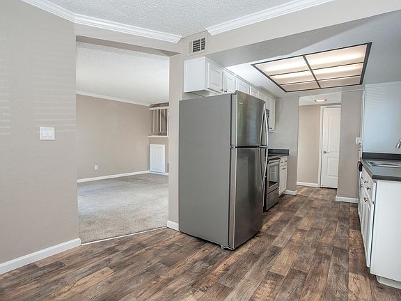 3rd image of 3440 Vista Oaks Dr #101