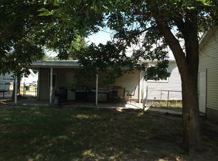 602 W 18th St, Kearney, NE 68845