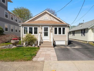 63 Boon St, Narragansett, RI, 02882