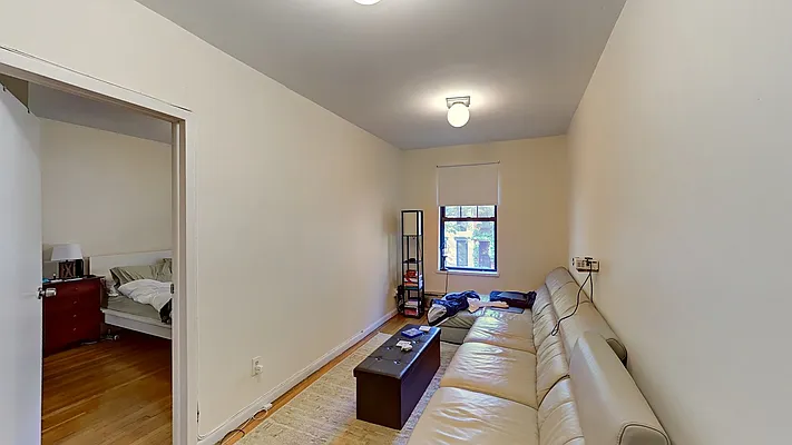 Rented by Emor Management Inc. | media 42