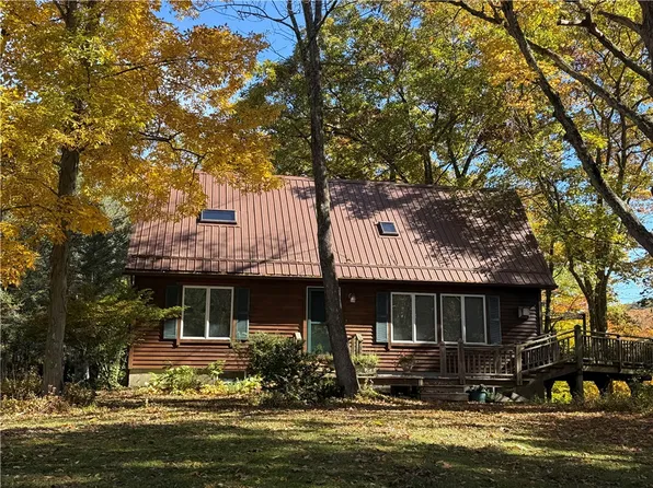 138 Vito Molinari Rd, Oneonta, NY 13820