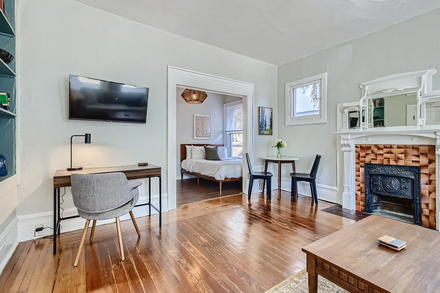 1 bed, 1.0 bath, 398 sqft, $2,600 — Photo 4