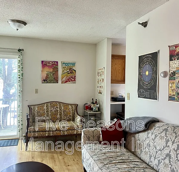 115-7 N Winooski Ave — Photo 8