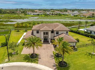1830 Meadows Dr, Davie, FL 33324