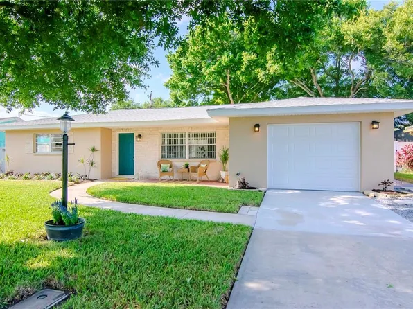 10904 91st Ter, Seminole, FL 33772