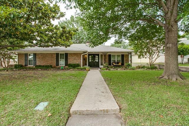 1st image of 411 Lawndale Dr