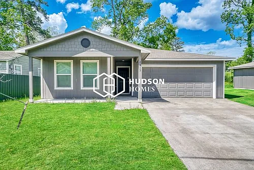 8213 Linda Vista Rd Photo 1