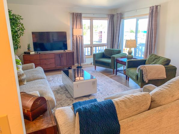 123 Navarino St Unit 3