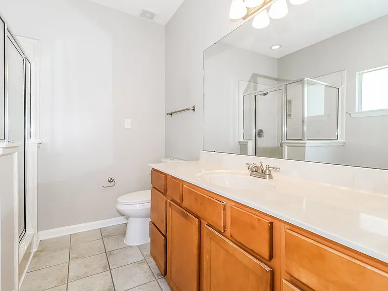 10093 Woodland Hills Dr — Photo 12