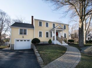 11 Pyramid Ln, Scituate, MA 02066