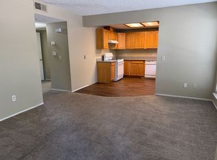32 W 7th St #C, Tracy, CA 95376