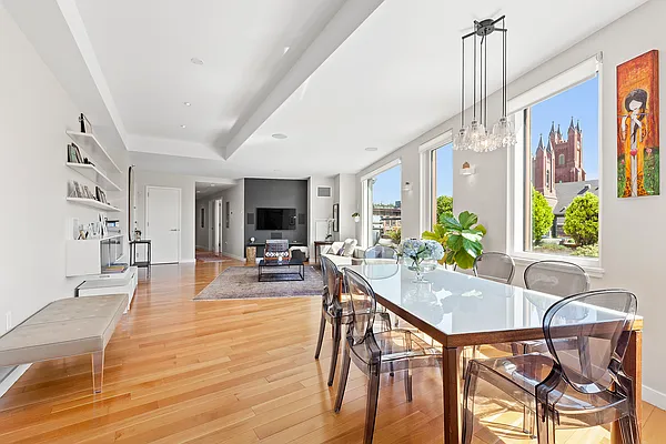 Rented by Compass | media 17