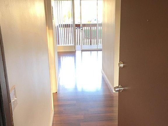Hallway/Entrance