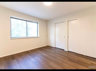 7951 Royal Arms Ct APT 3, Saint Louis, MO 63123