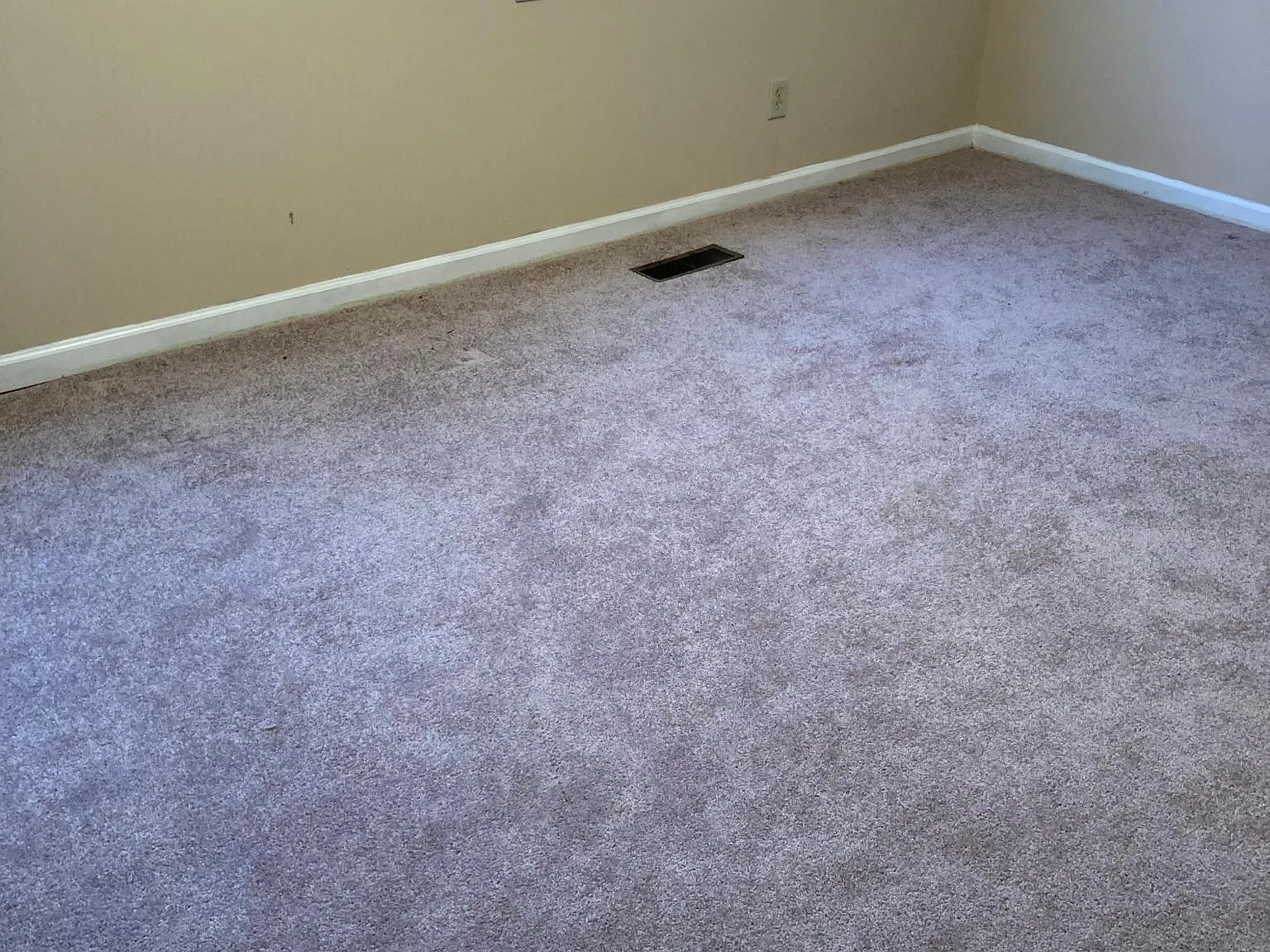 5515 Saint James St — Photo 4