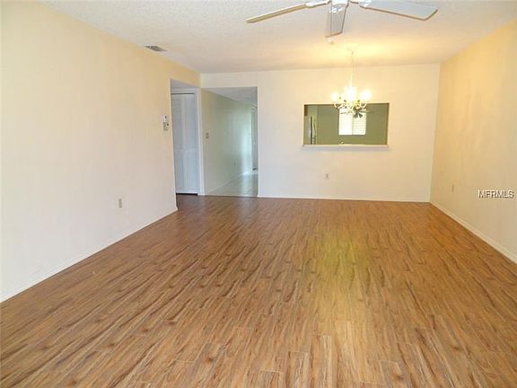 3rd image of 7721 Cosme Dr #1