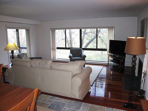 5th image of 11420 Strand Dr APT 112