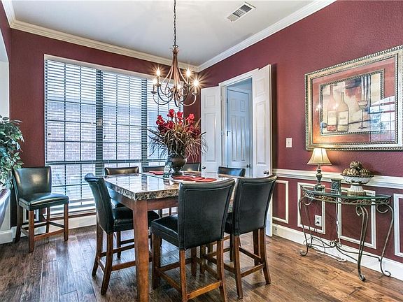 5th image of 2316 Peppermill Dr
