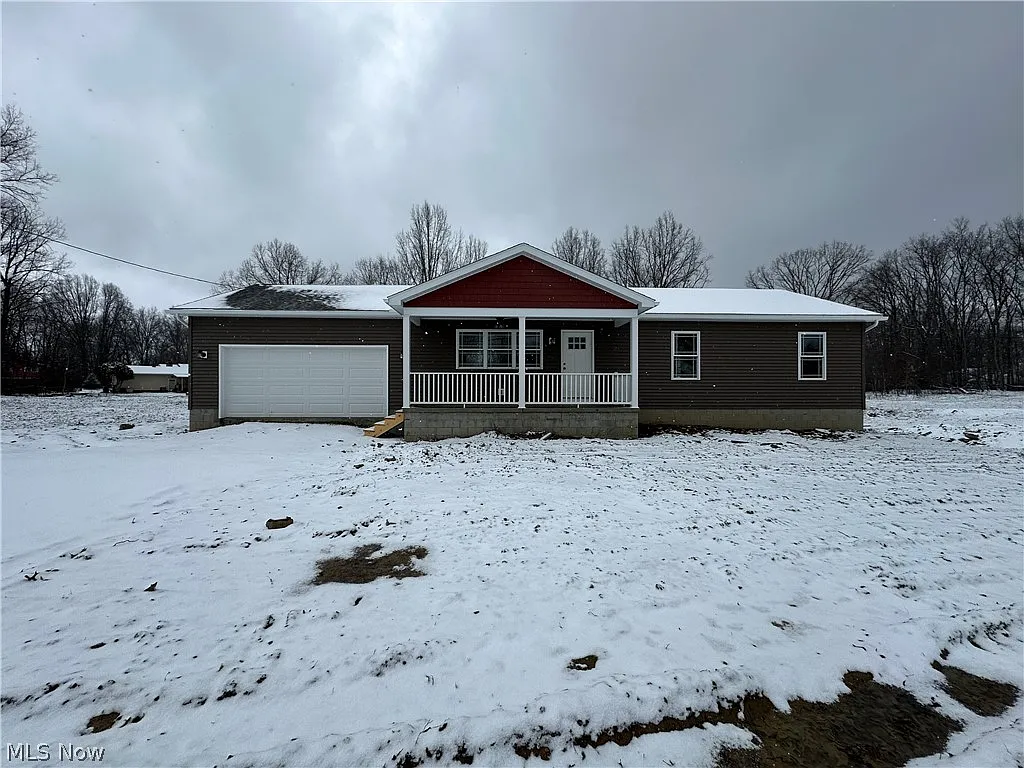 32 Maranatha Dr photo 1