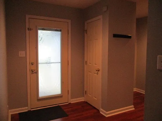 1015 Salford Pl — Photo 8