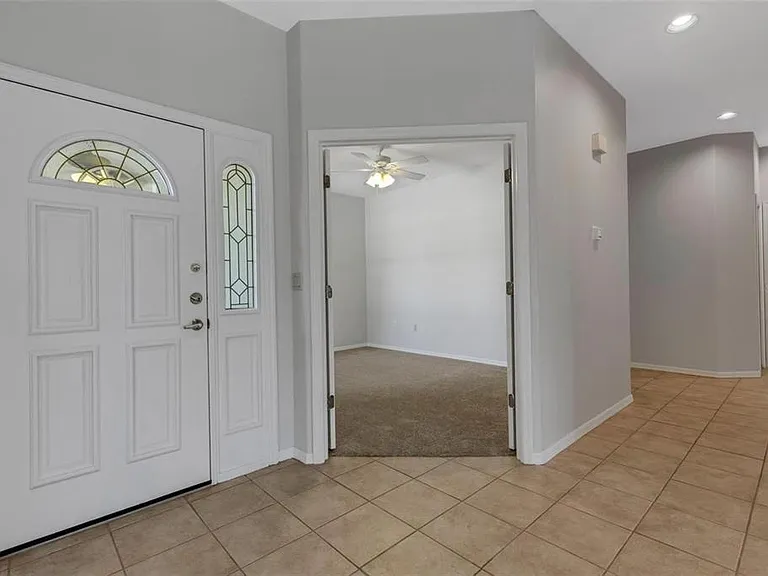 4044 Penshurst Park — Photo 46