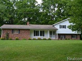 3511 Mitchell Rd, Metamora, MI 48446