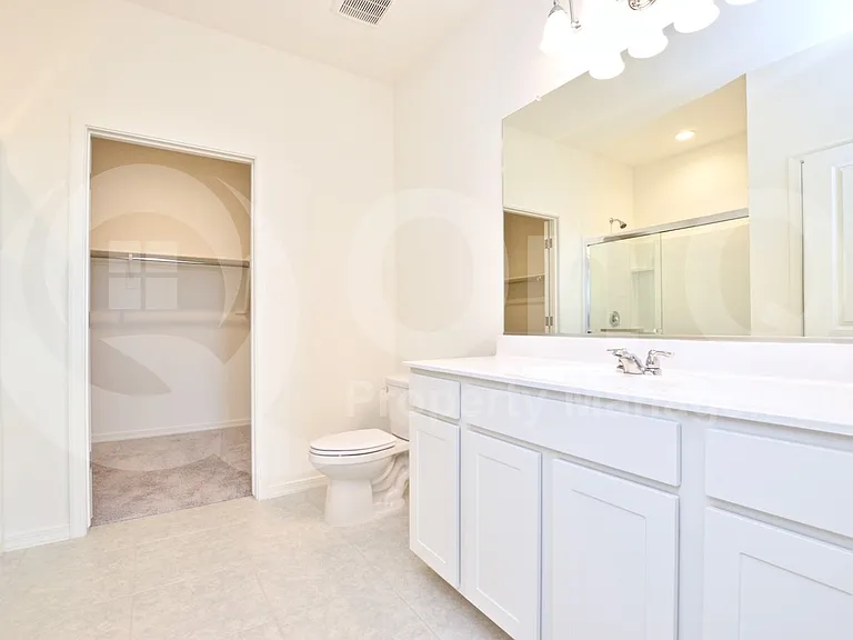 358 S Borromeo Dr — Photo 16