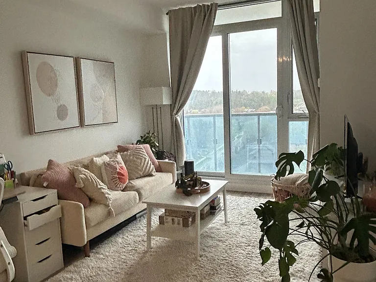 9471 Yonge St #1003 — Photo 5