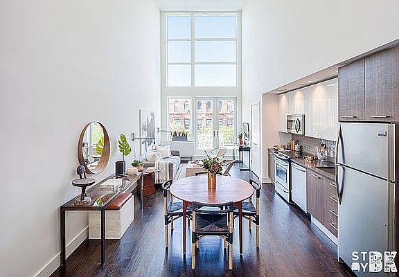 3rd image of 363 Prospect Pl APT 2R