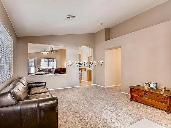 2nd image of 649 Castlebridge Ave