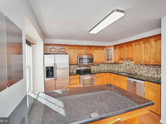 3rd image of 9575 Donnan Castle Ct