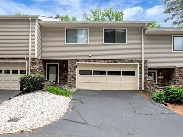 5 Basswood Cir, Sandy Springs, GA 30328
