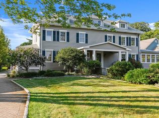 77 Verplank Ave, Stamford, CT 06902